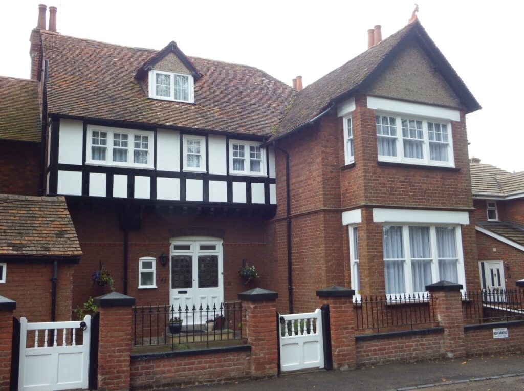 period property leighton buzzard