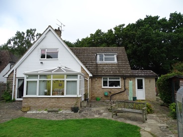 Chalet Bungalow in Harpenden