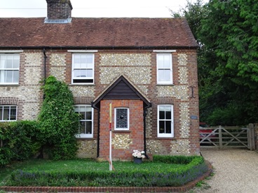 Flint cottage in Chesham