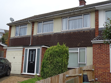 4 Bedroomed extended semi in Dunstable.