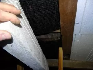 Polystyrene covering lack of felt