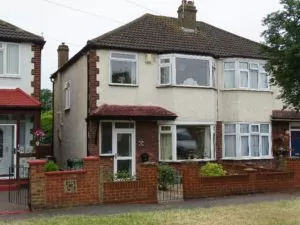 3 Bedroomed Semi in Luton