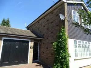 Semi detached with a bungalow in Houghton Regis