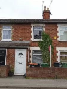 Terraced cottage in Leighton Buzzard