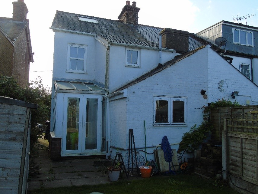 2 Bedroomed End of Terraced in Tring, Hertfordshire