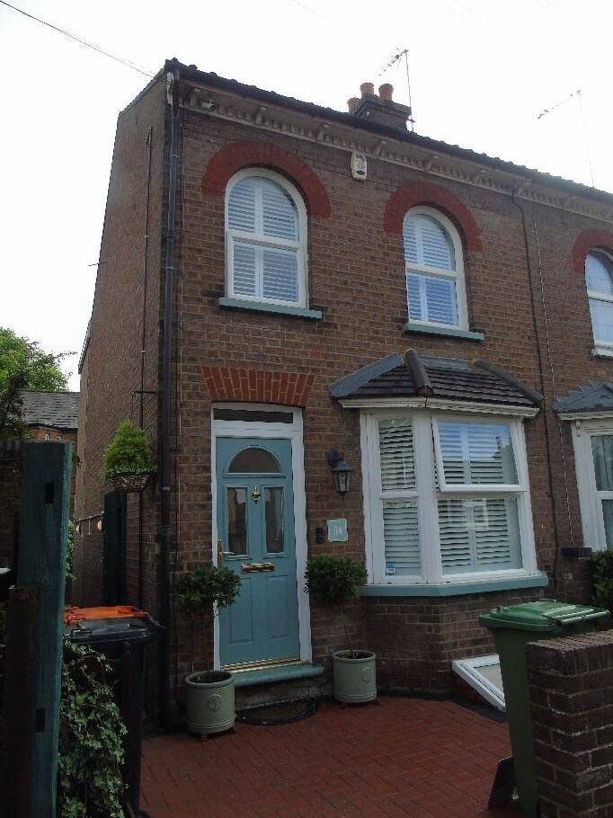 Cottage with Cellar in Dunstable Bedfordshire